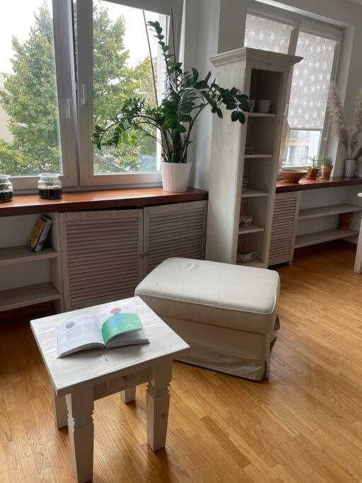Апартаменти Cozy, Bright, Comfy Studio Next To The Old Town. Варшава Екстер'єр фото