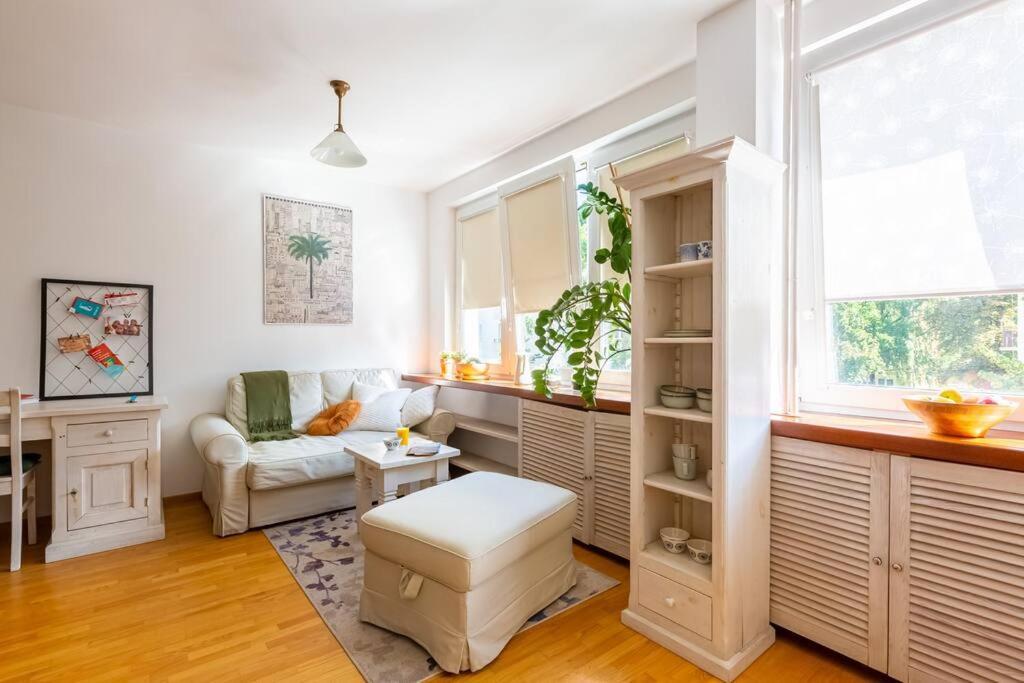 Апартаменти Cozy, Bright, Comfy Studio Next To The Old Town. Варшава Екстер'єр фото